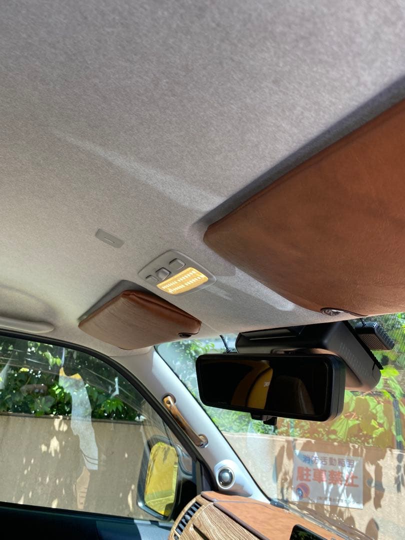 ハイエース　標準　ブラウン　ダッシュボードカバー　ミラーカバーセット　GRACE