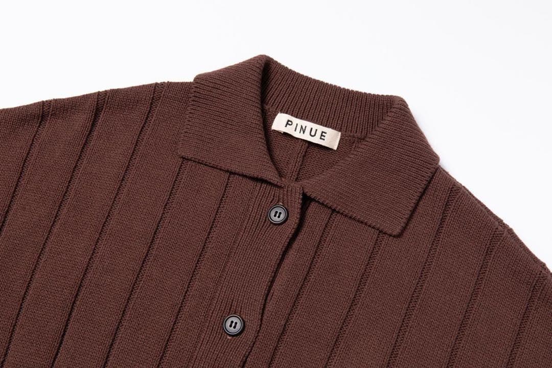 PINUE ポロカラーリブニットワンピース　チョコレート