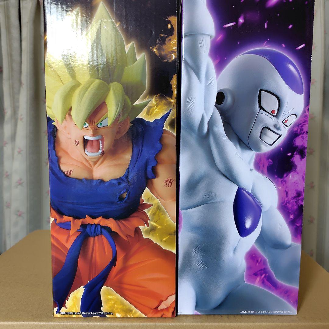 ドラゴンボール一番くじ B賞超サイヤ人孫悟空&C賞フリーザ