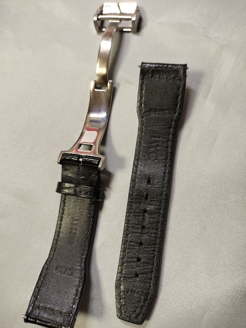 IWC 黒レザーベルト（20-18） クロコ バックル付き