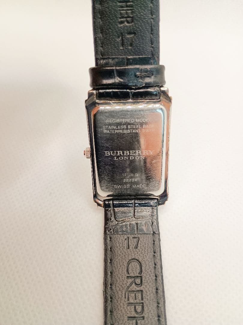 【希少】【極美品】BURBERRY バーバリー 腕時計(クォーツ) 白文字盤