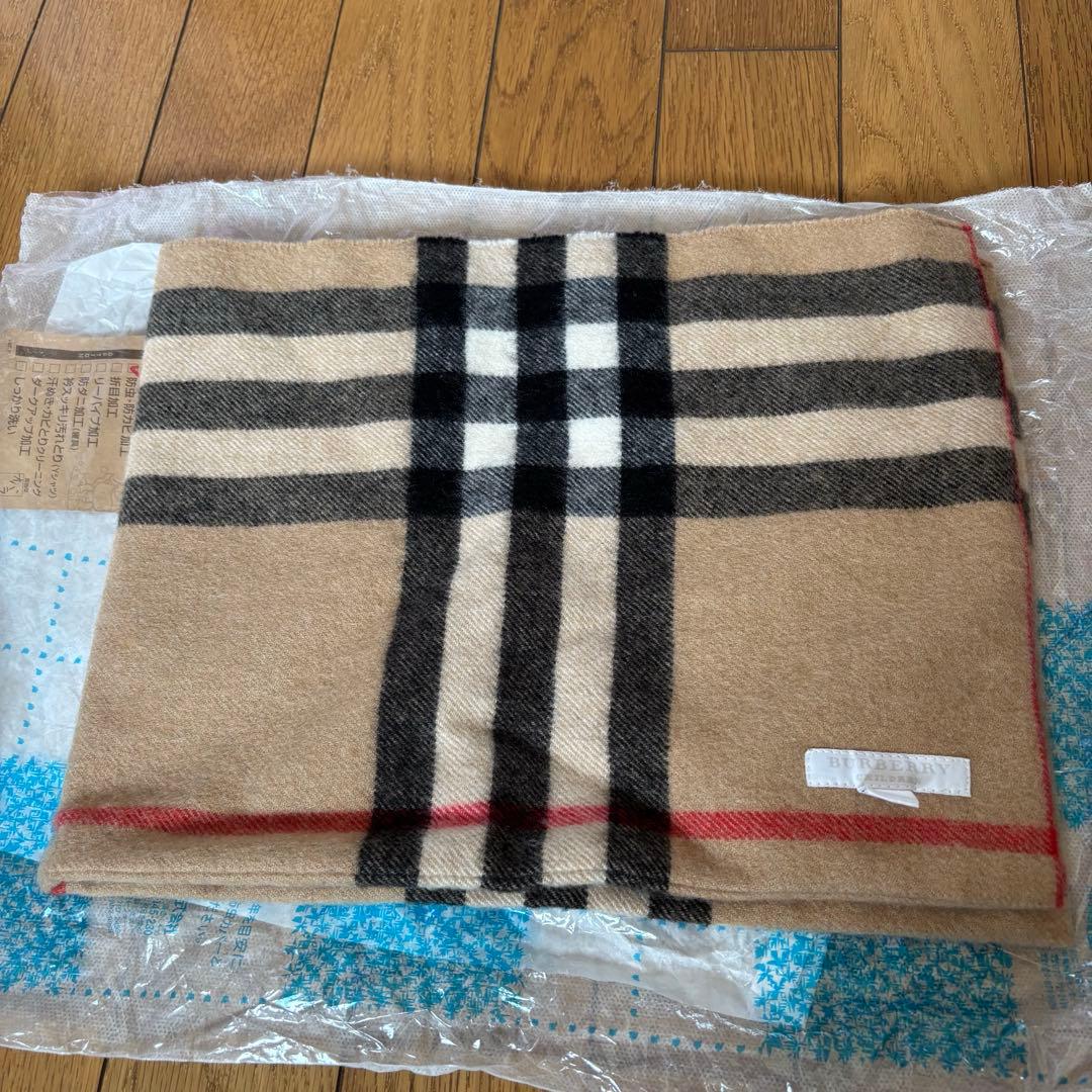 Burberry スヌードマフラー