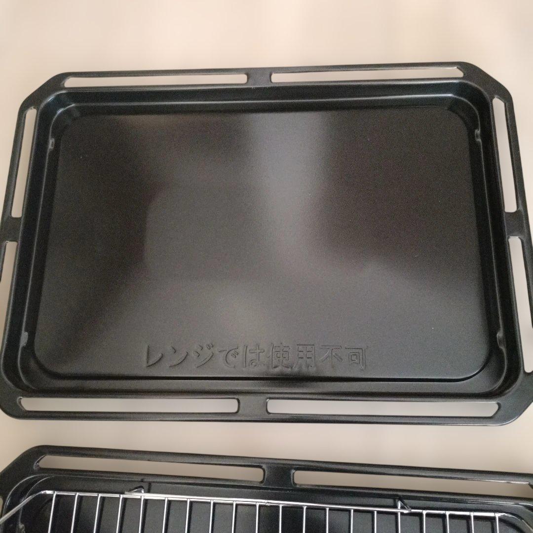 TOSHIBA 電子レンジ　ER-RD3000(W) 2018年製　天板付き