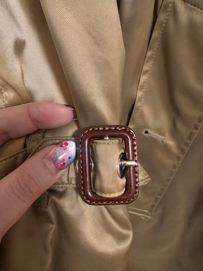 バーバリー　ゴールド トレンチコート ベルト付き