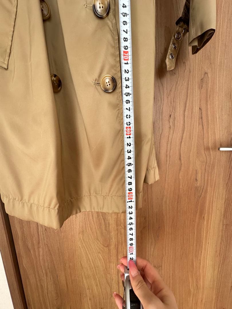 バーバリー　ゴールド トレンチコート ベルト付き