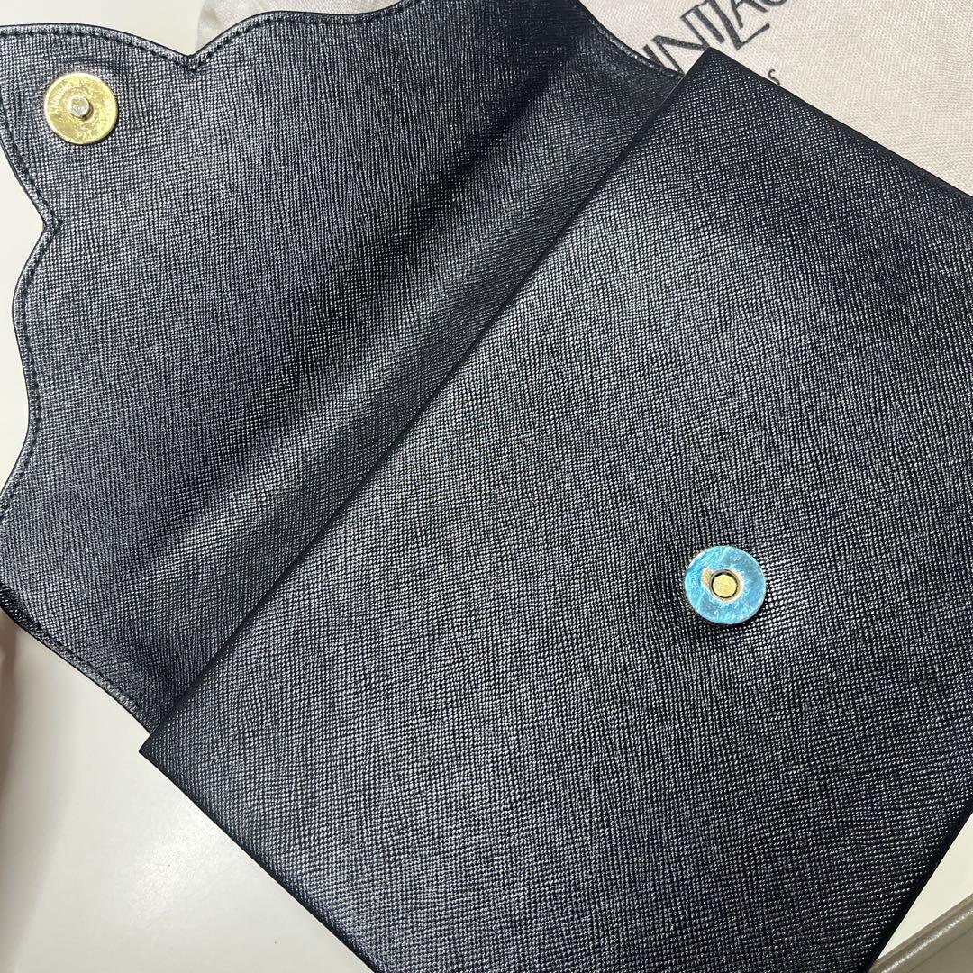 YSL イヴ・サンローラン ブラックレザー クラッチバッグ