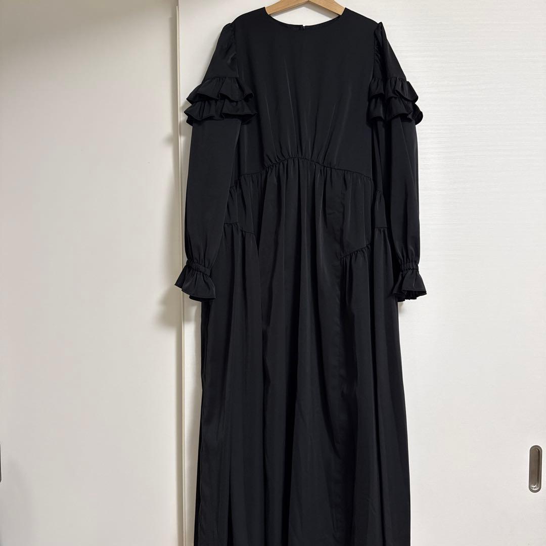 unminou ダブルフリルワンピース　Black