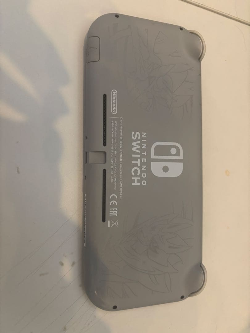 Nintendo Switch Lite ポケモンバージョン本体のみ