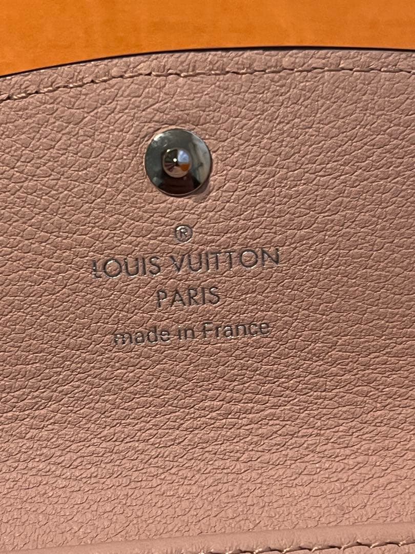 【新品未使用】ルイヴィトン　マヒナ　ミュルティクレ4 ヴィトン　純正　キーケース