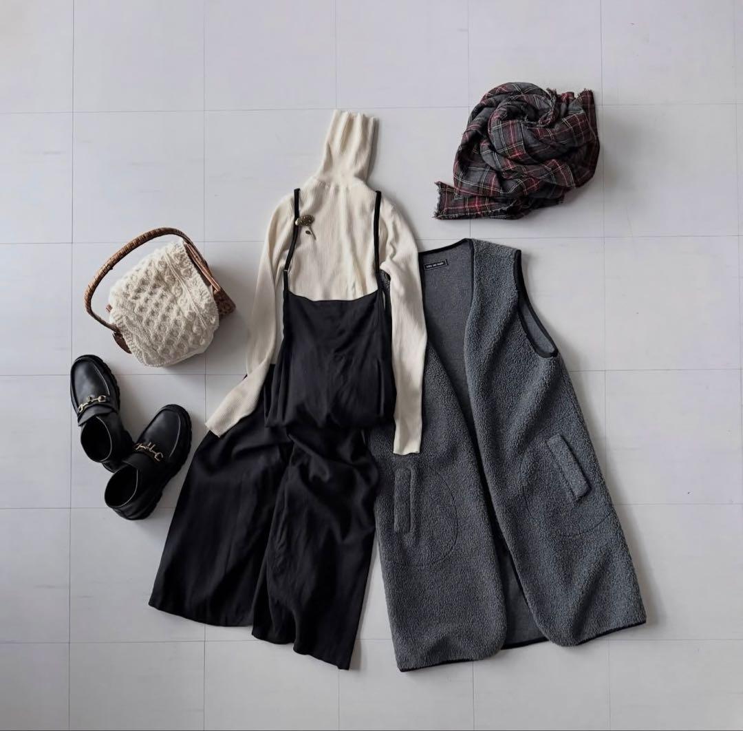 Mana　kubosanmade リネンサロペット