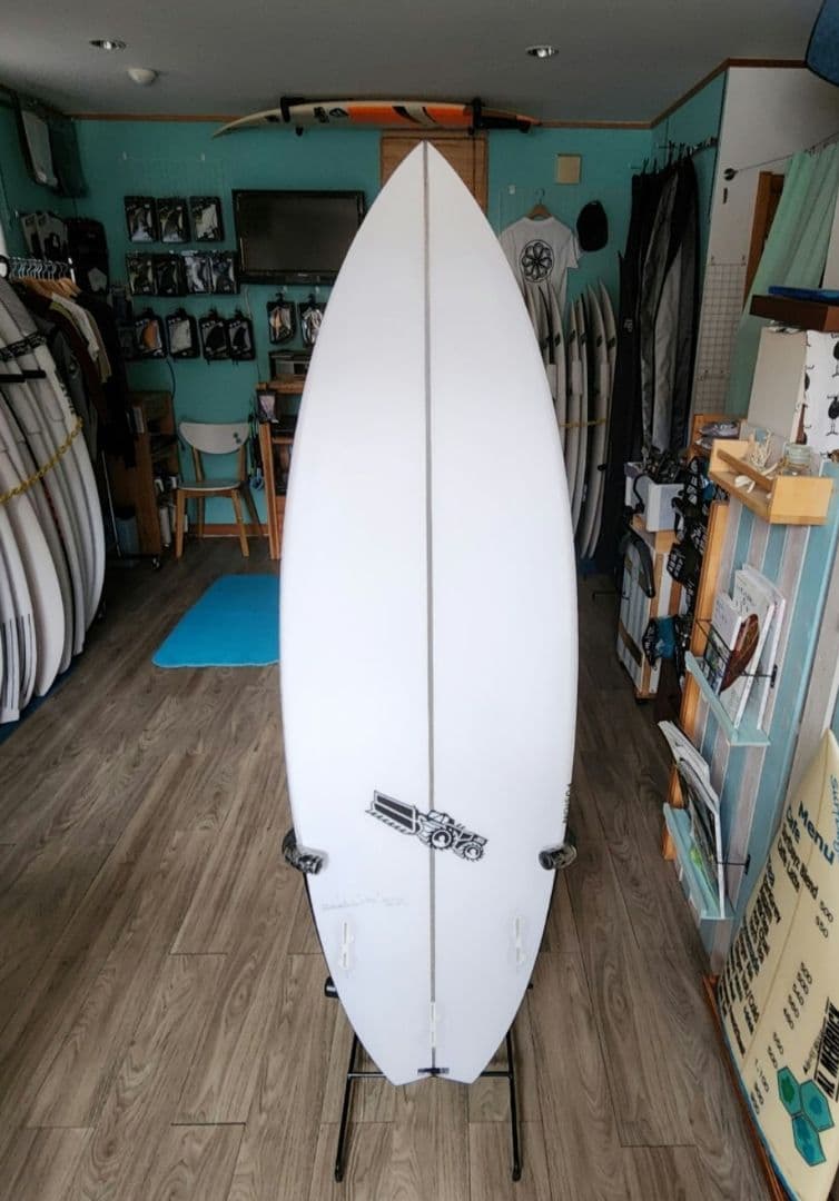 ＜新品・送込＞ 5.6 JS XERO FUSION Swallow　J0955