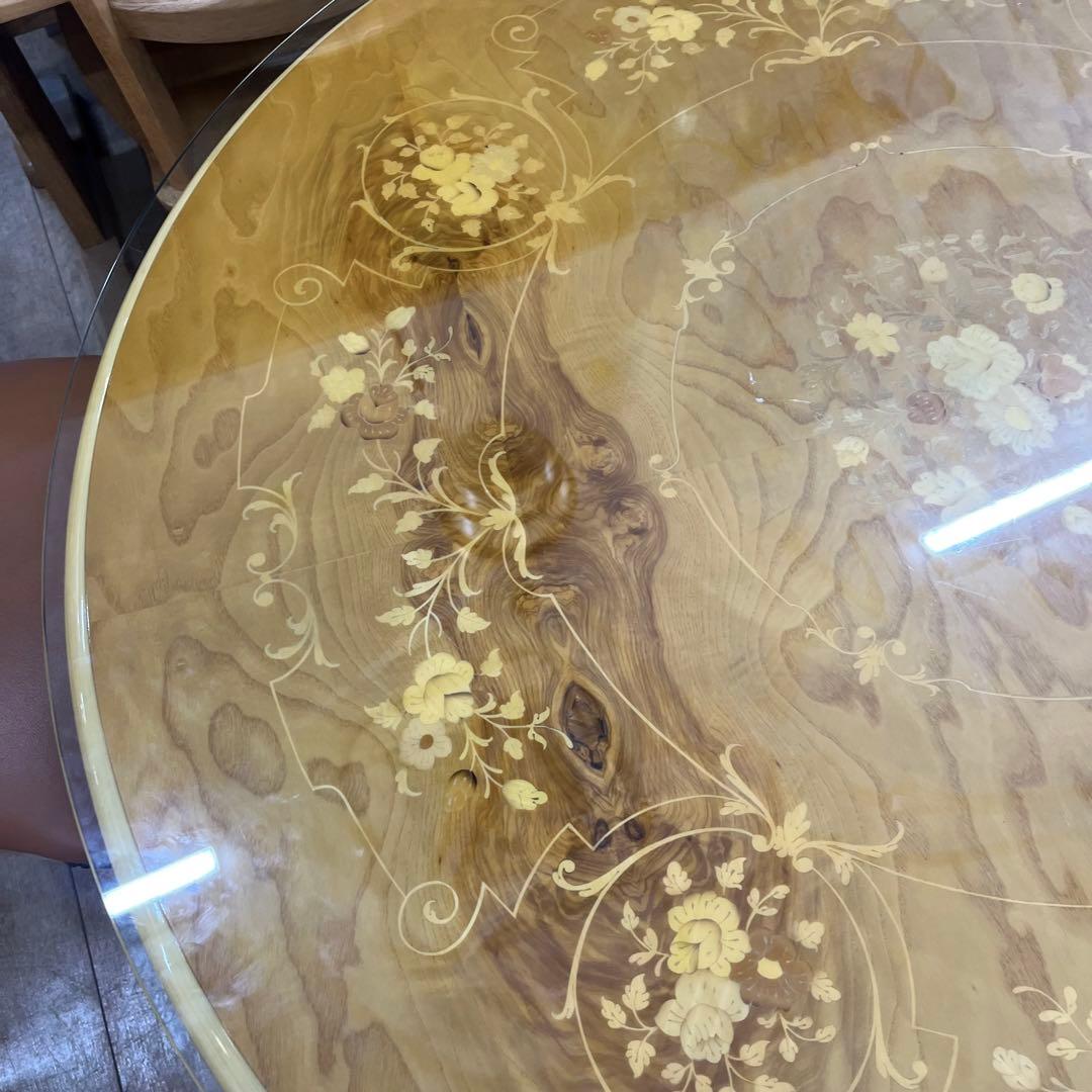 イタリア高級象嵌細工 ラウンドダイニングテーブル（直径110cm）猫脚