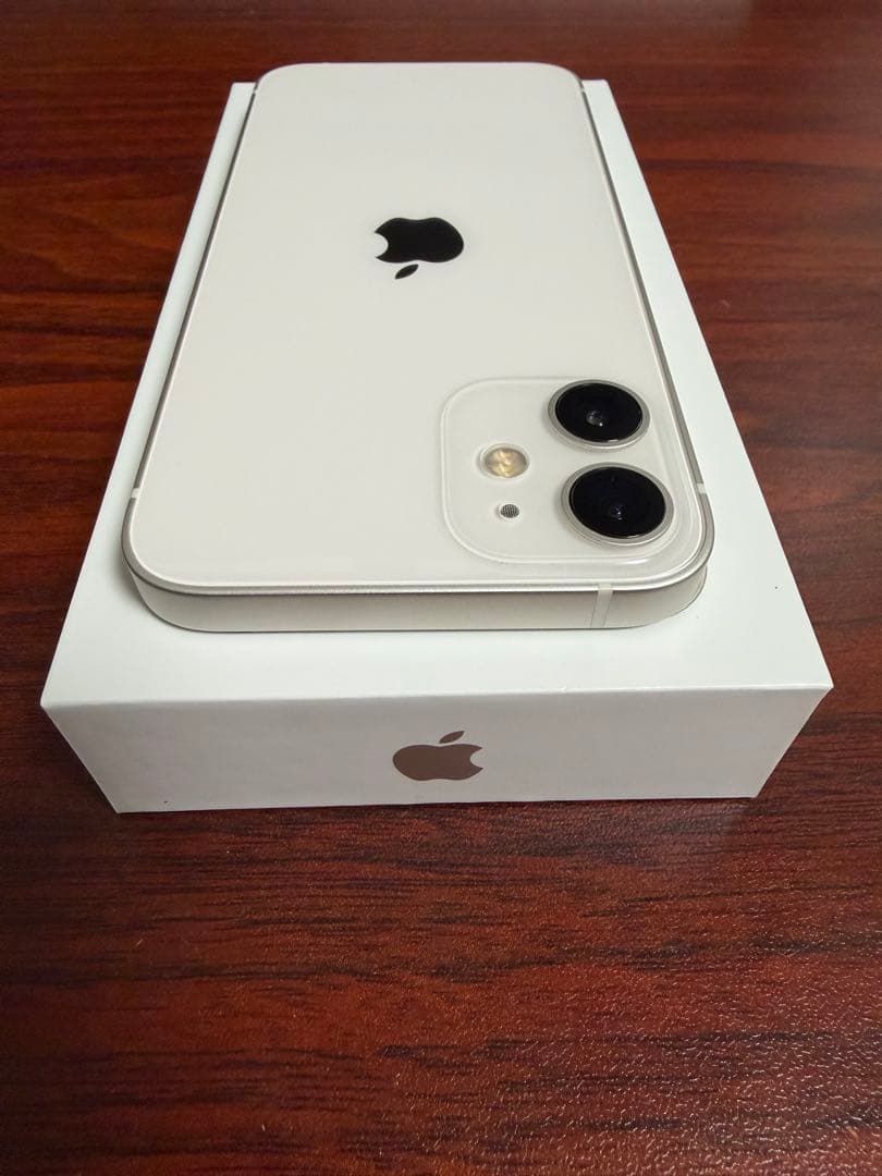 【超美品】Apple iPhone 12 mini ホワイト 64GB おまけ付