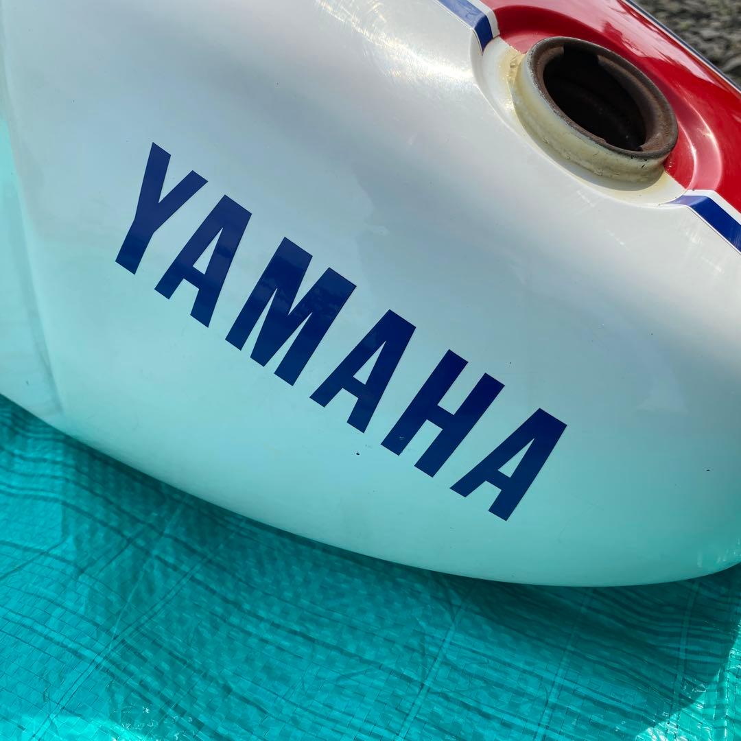 RZ250R YAMAHA ガソリンタンク