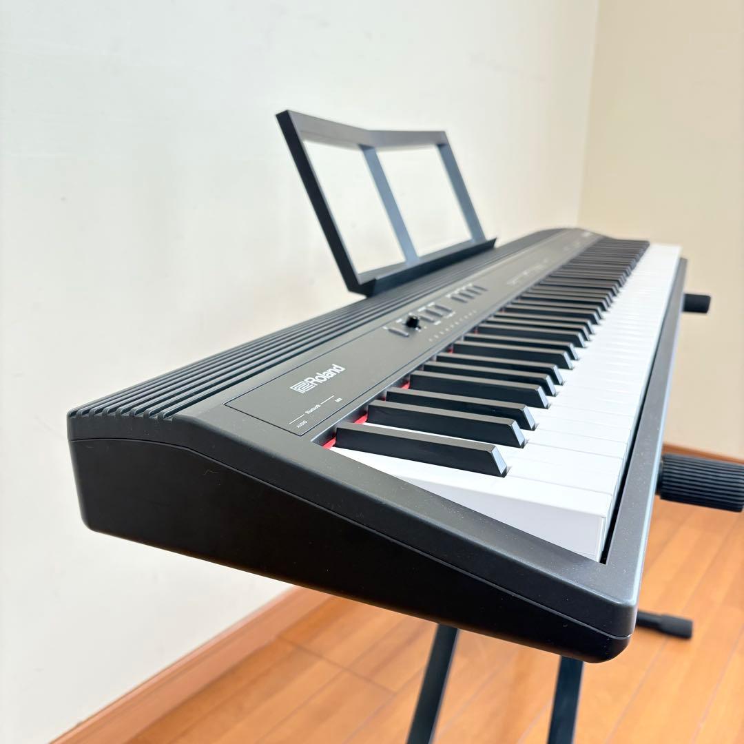 【美品・2022年製】Roland 88鍵盤 電子ピアノ GO:PIANO88
