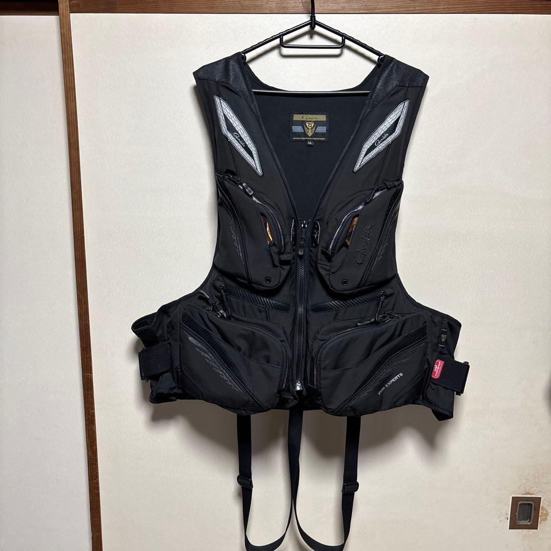 がまかつ　フローティングベスト