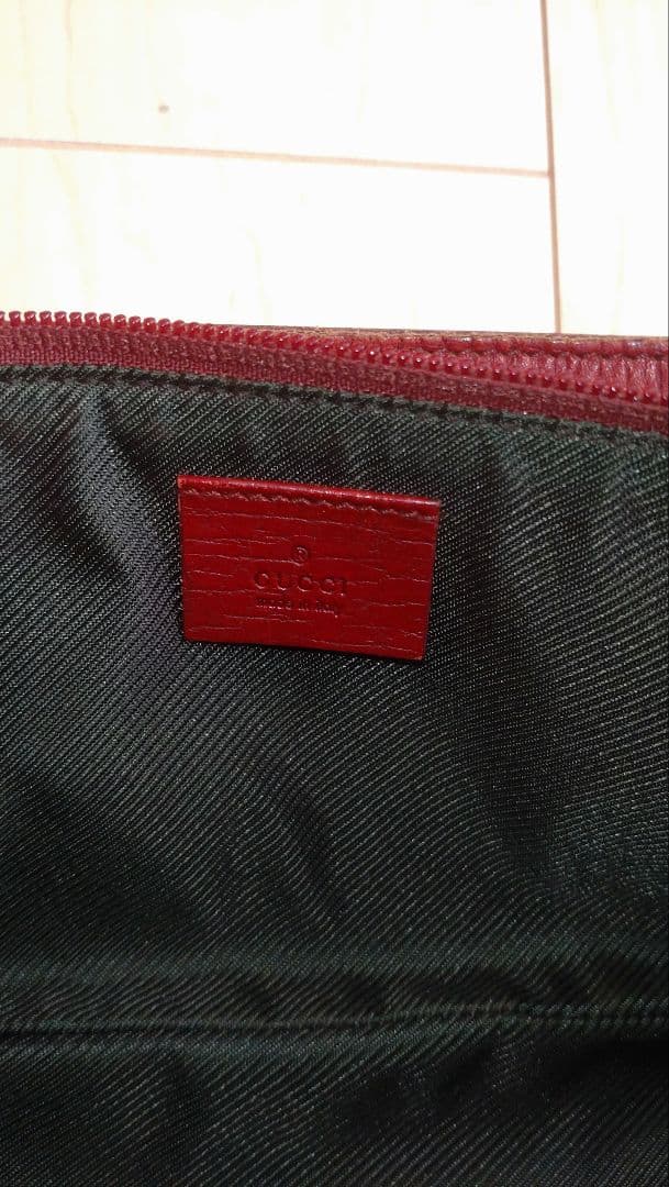 GUCCI アクセサリーポーチ レッド