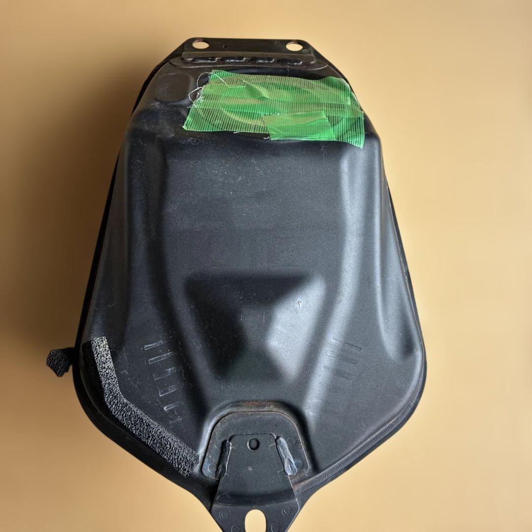 セロー250 タンク