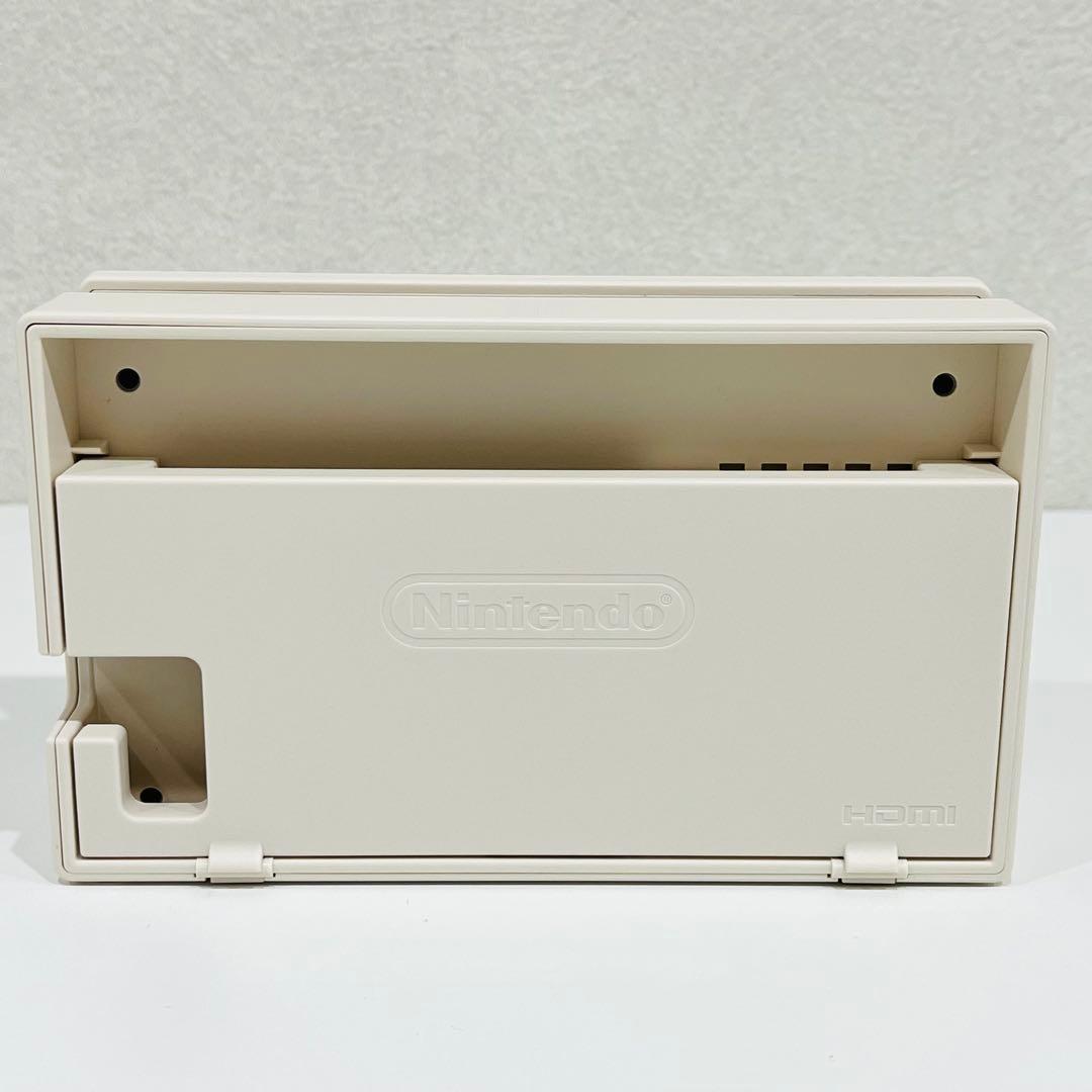 h558 美品　Nintendo Switch スイッチ　本体　どうぶつの森