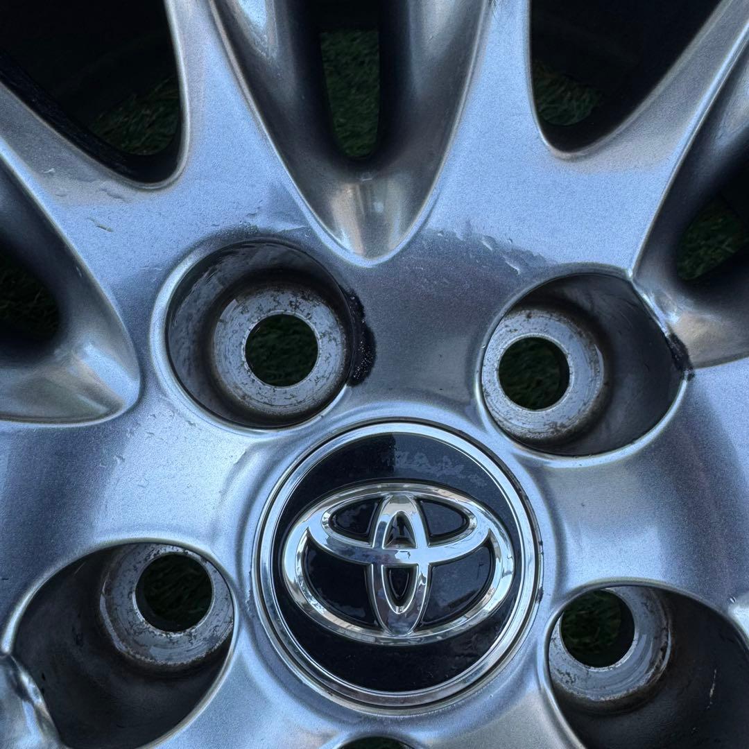 60系 ハリアー 純正 ホイル 18インチ