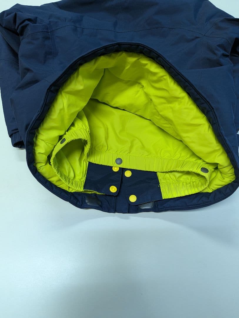 上130下140 モンベル　スノーウェア