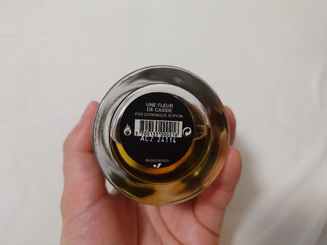 s*t様 UNE FLEUR DE CASSIE 100ml Eau de Pa