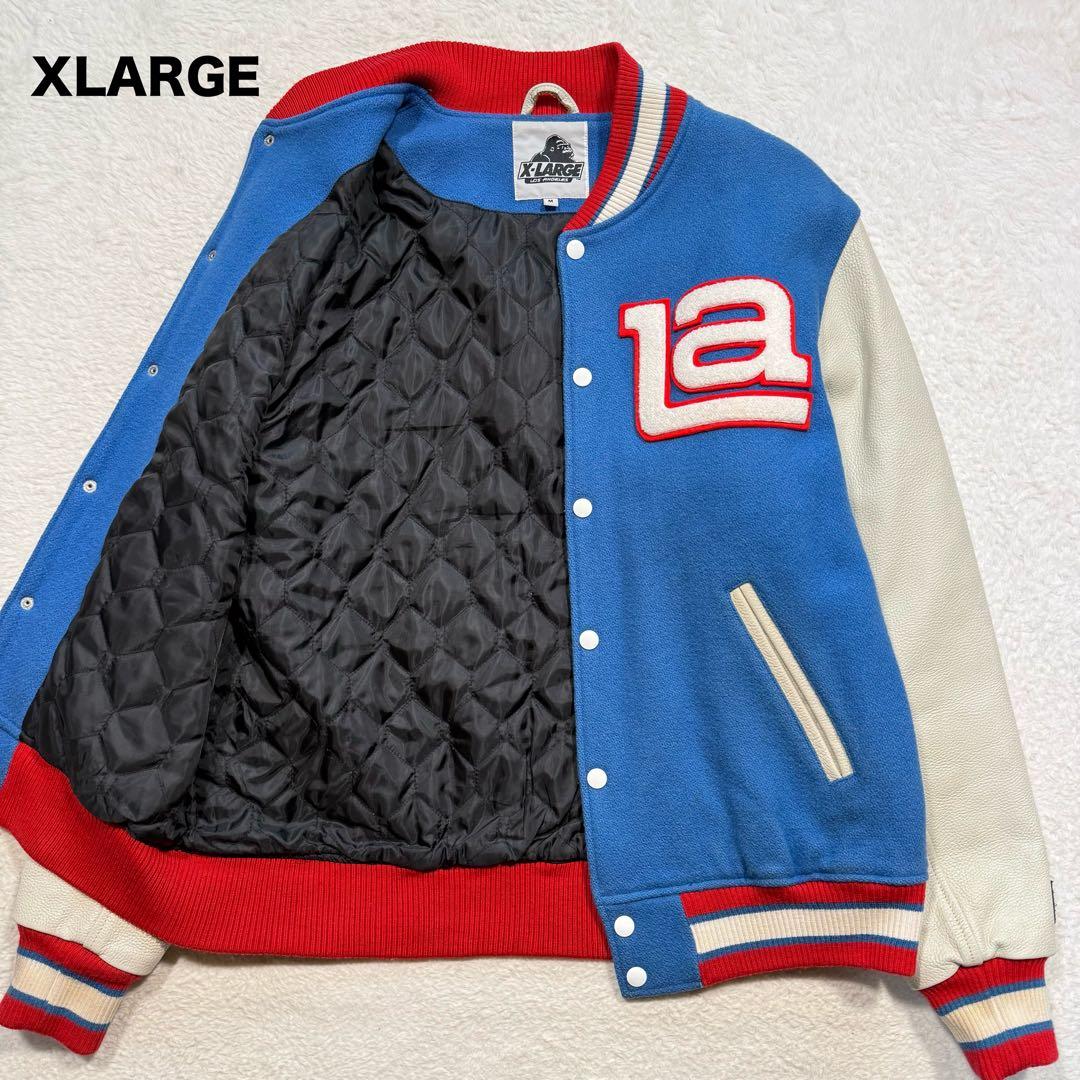 エクストララージ スタジャン パイル生地 刺繍 ブランドロゴ 袖 レザー M