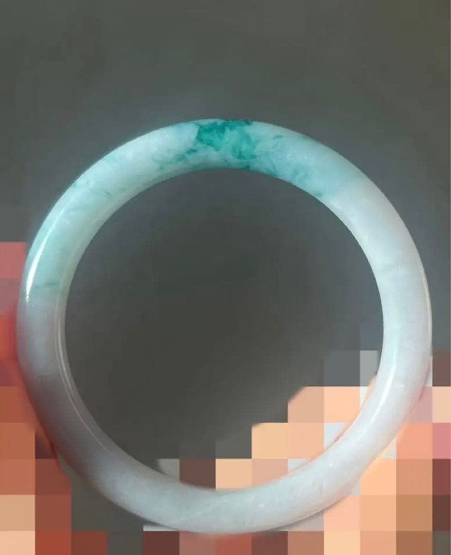翡翠バングルA貨　無処理　ミャンマー産天然翡翠バングル　本翡翠バングル　ヒスイ