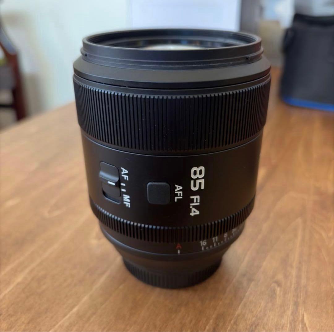 SIRUI AURORA 85mm F1.4 単焦点レンズ シルイ オーロラ