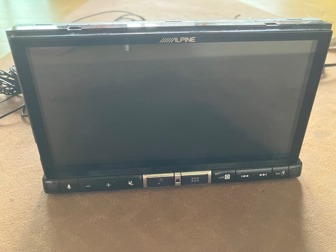 ALPINE アルパイン DA7Z ディスプレイオーディオ