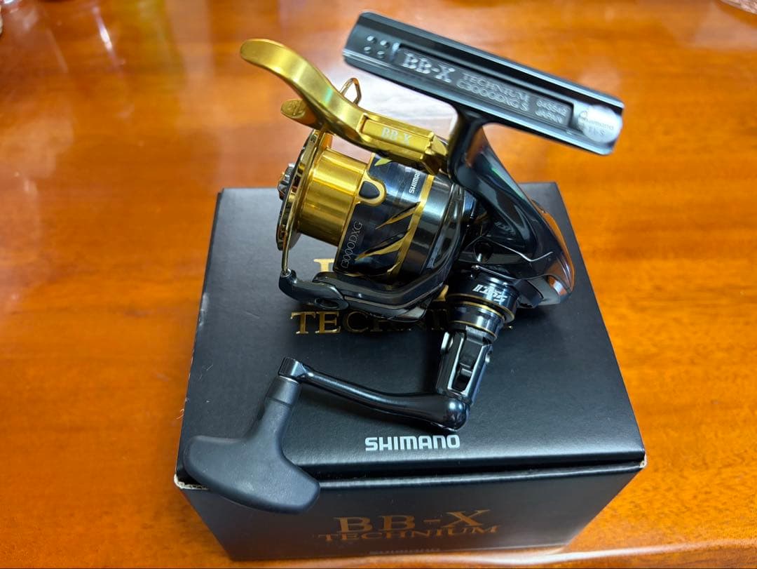 SHIMANO BB-X テクニウム スピニングリール