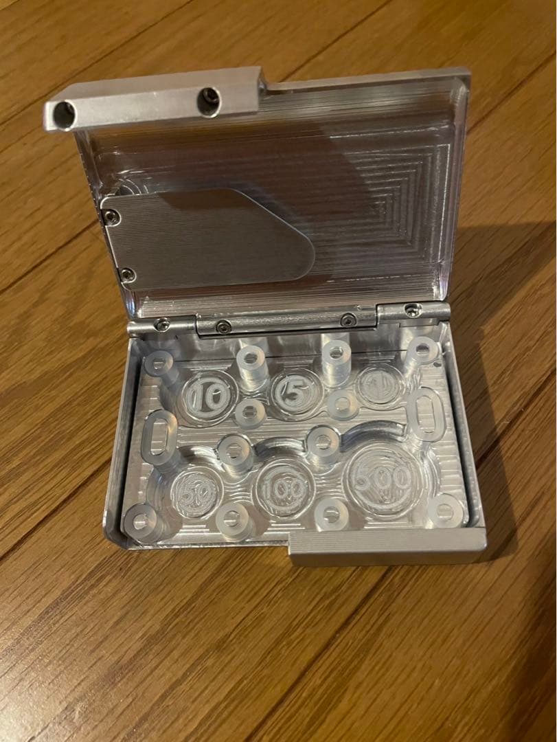 サイラス様用FACTRON メタルウォレットBoxy ミニ OCT（オクタゴン）