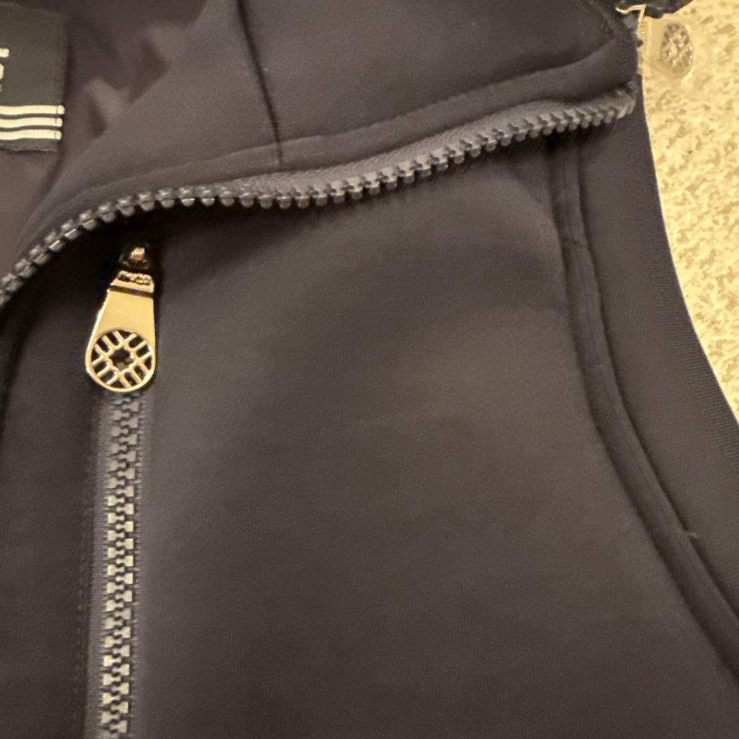 【新品　未使用品】muta MARINEフード付きベスト ネイビー F