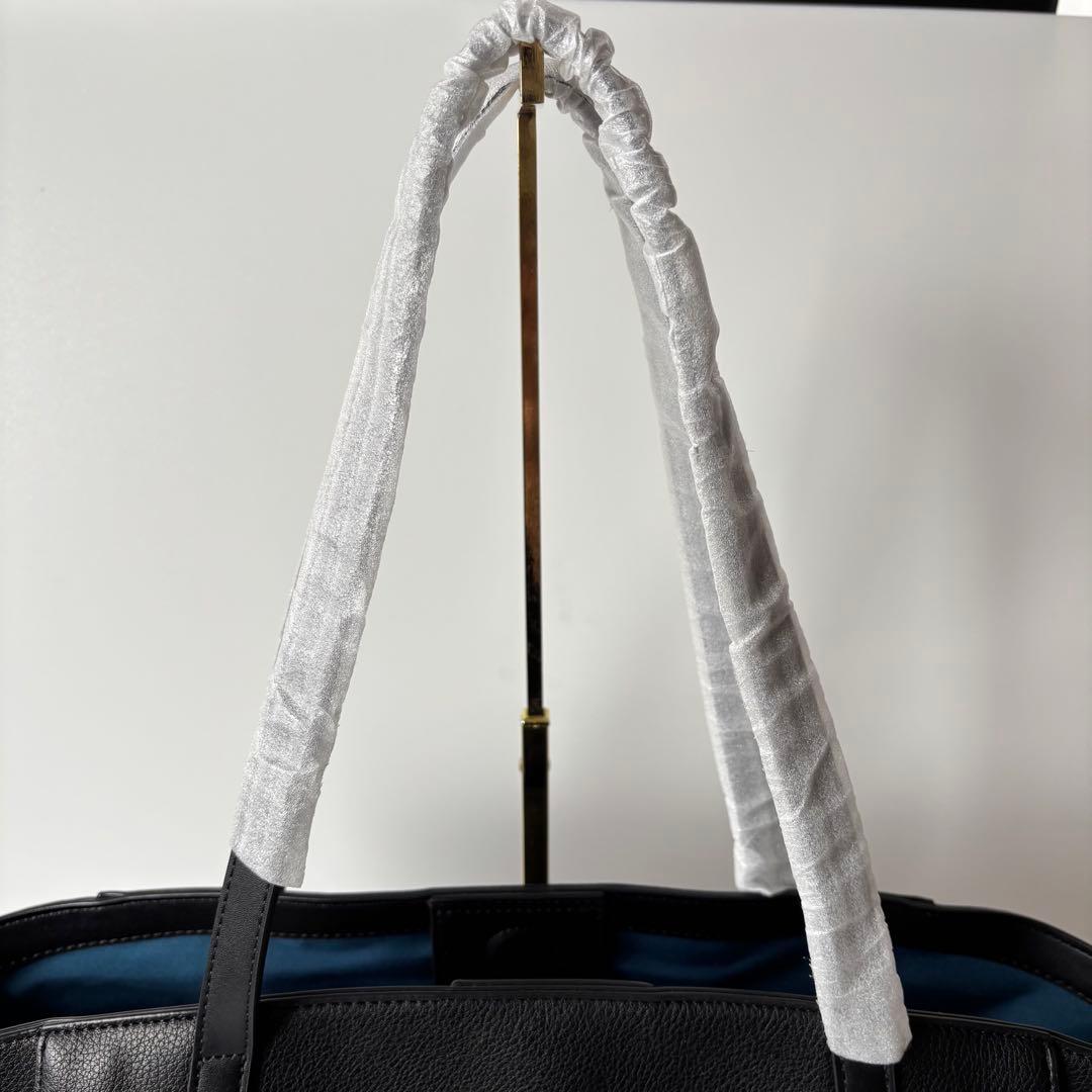 【新品未使用】サマンサタバサ　スタッズトートバック　A4サイズ　大容量　黒