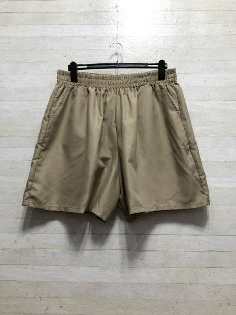 新品☆4L♪黒ラッシュガード・レギンス付♪水着5点セット♪UVカット☆☆D974