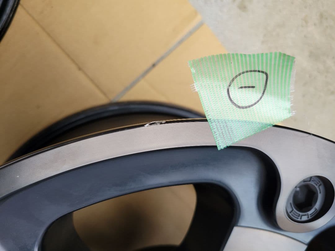 【今だけ大幅値下げ】FUEL 17インチホイール４本セット