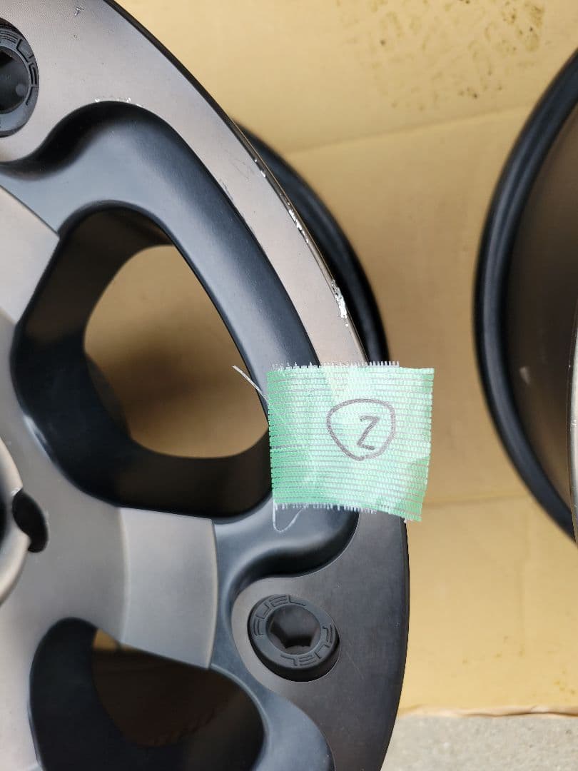 【今だけ大幅値下げ】FUEL 17インチホイール４本セット