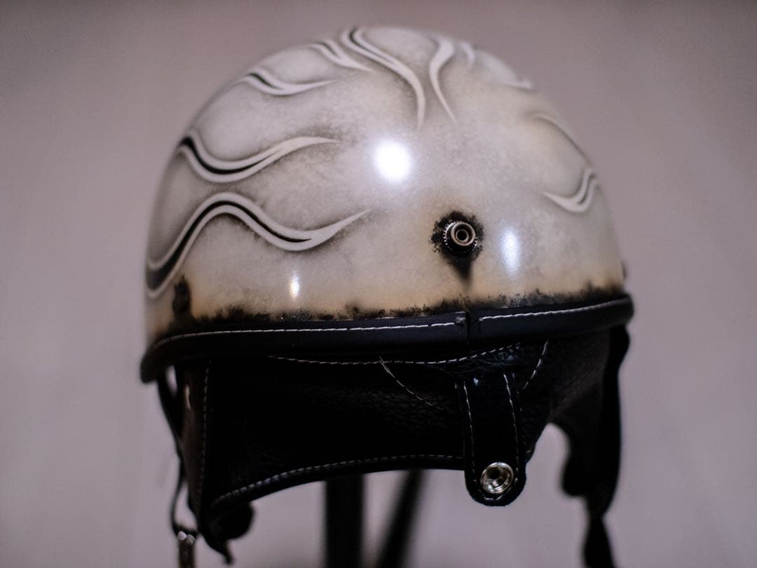 L 新品未使用　ポリヘル　ポリス　ヘルメット アイボリーエイジング黒フレア