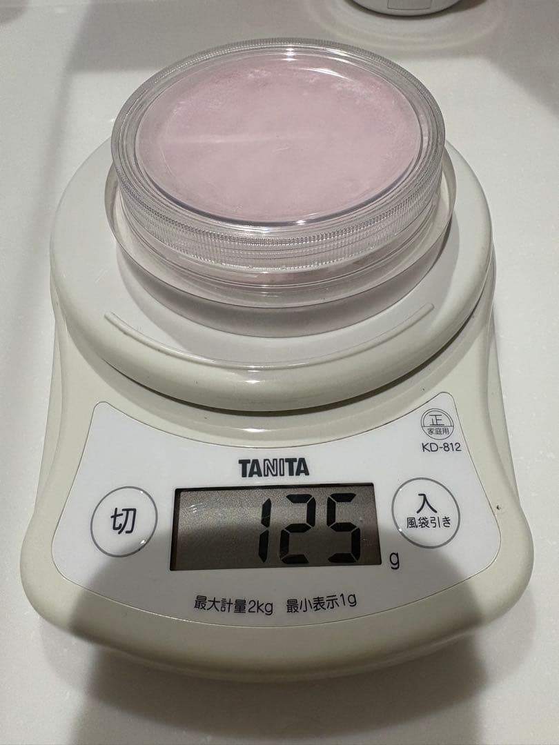 ハチワレ様　DECORTE AQミリオリティフェイスパウダーn パフ付き