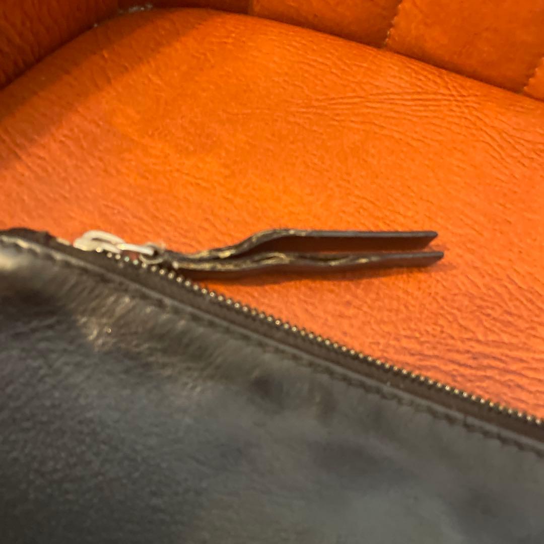 BALENCIAGA バレンシアガ エブリデイ　クラッチバッグ A4収納可能