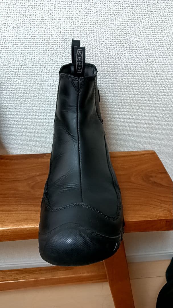 KEEN 防水 保温 サイドゴア ブーツ ブラック アウトドア スノー