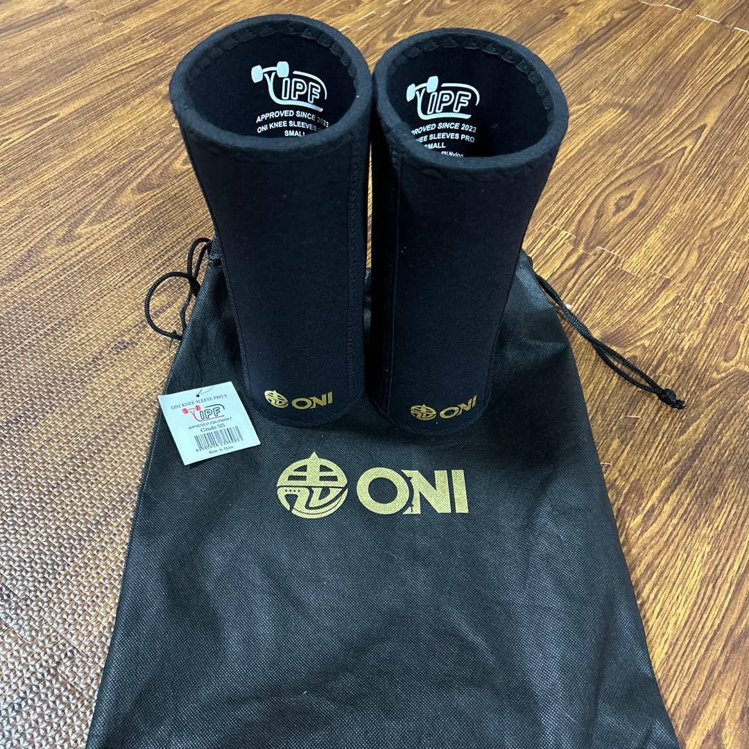 あ*べ様 ONI ニースリーブ　ss級品　sサイズ