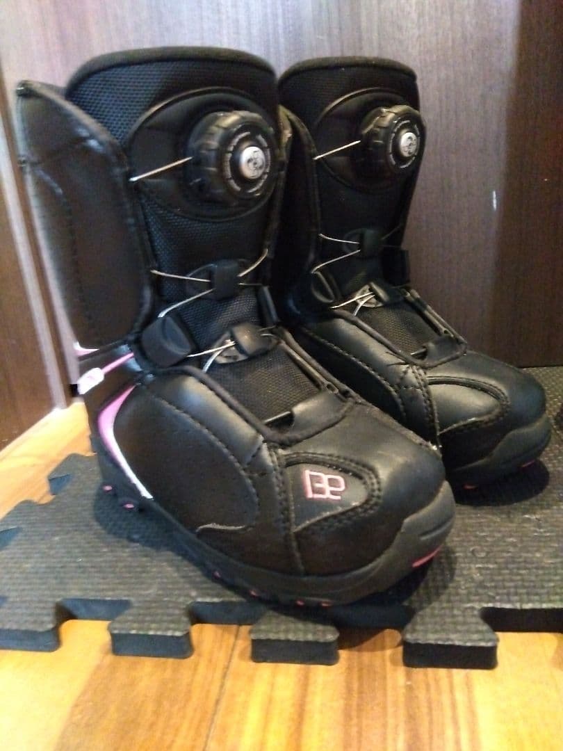 【初心者・練習用に】SPOON 女の子向け キッズ用 スノーボードセット！！