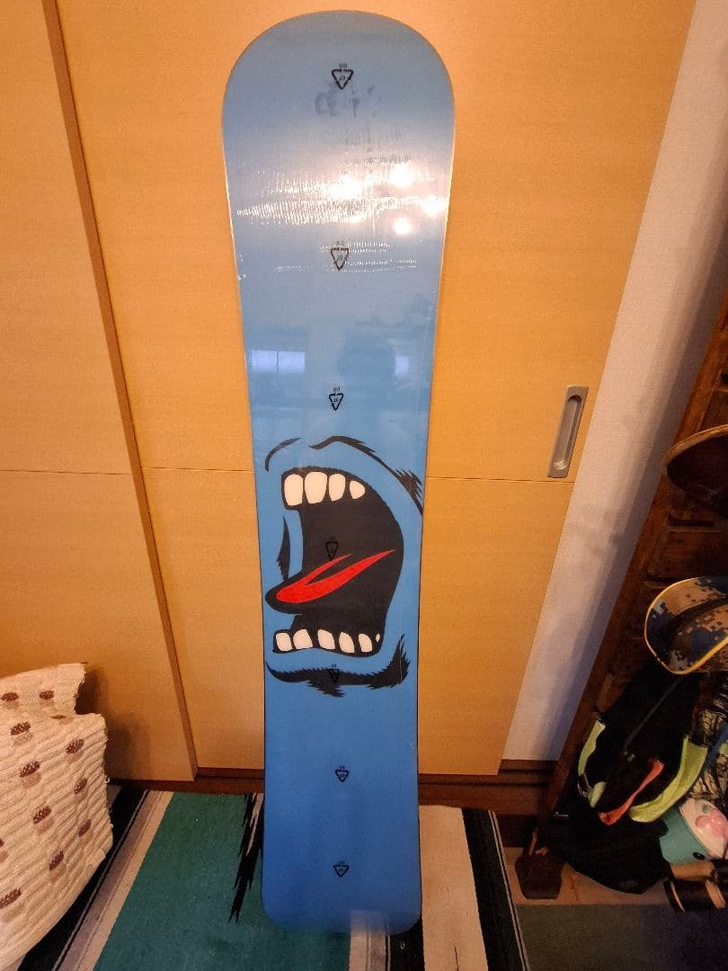 サンタクルズ　スクリーミングハンド　スノーボード　未使用　154(実測)