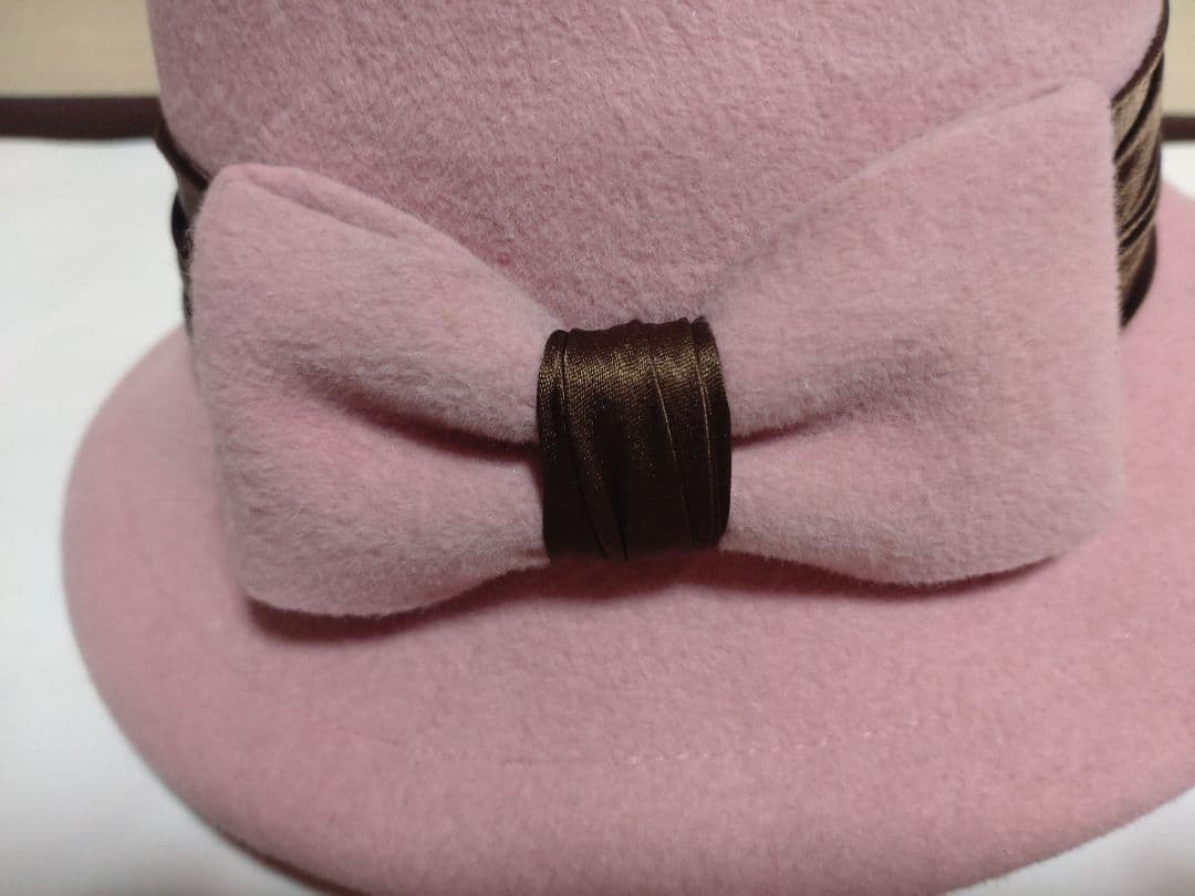 【新品】Emelald Blue　ピンク　兎毛帽子 リボン付