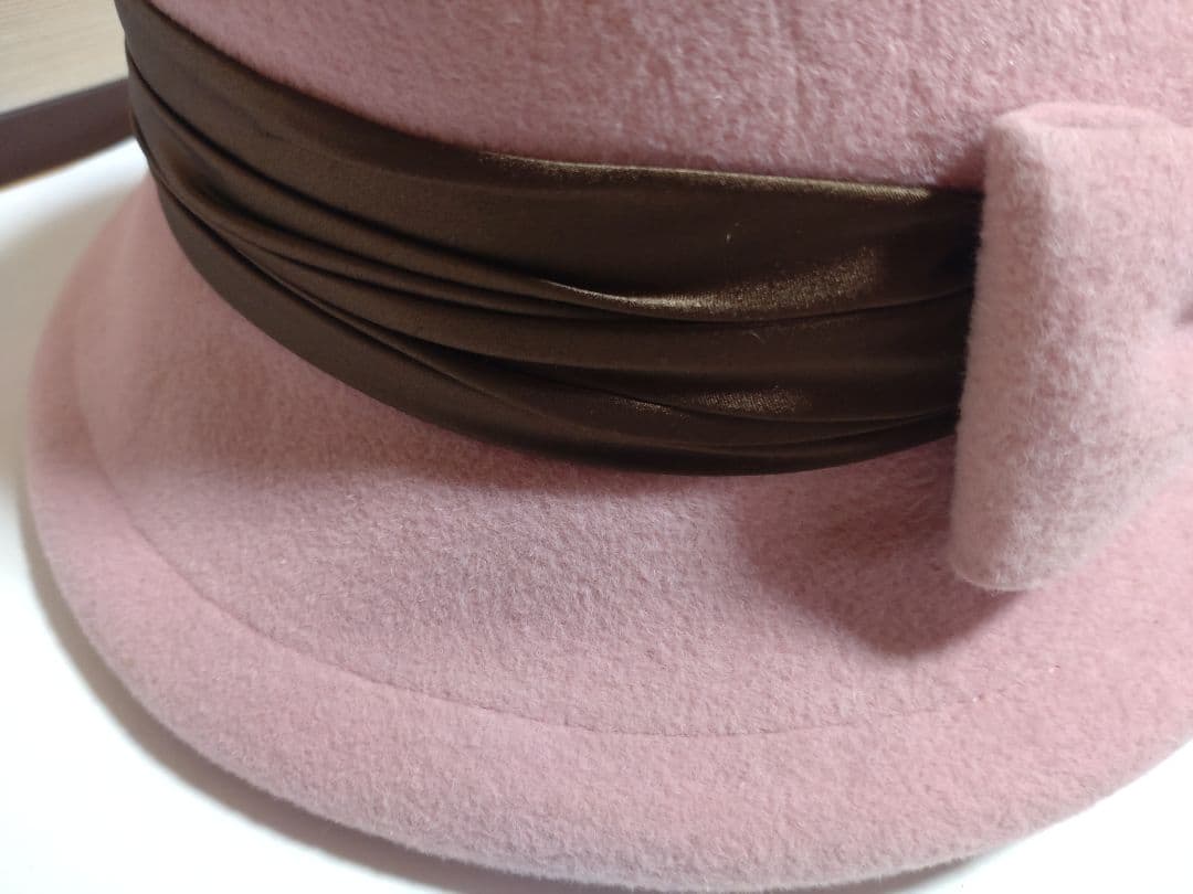 【新品】Emelald Blue　ピンク　兎毛帽子 リボン付