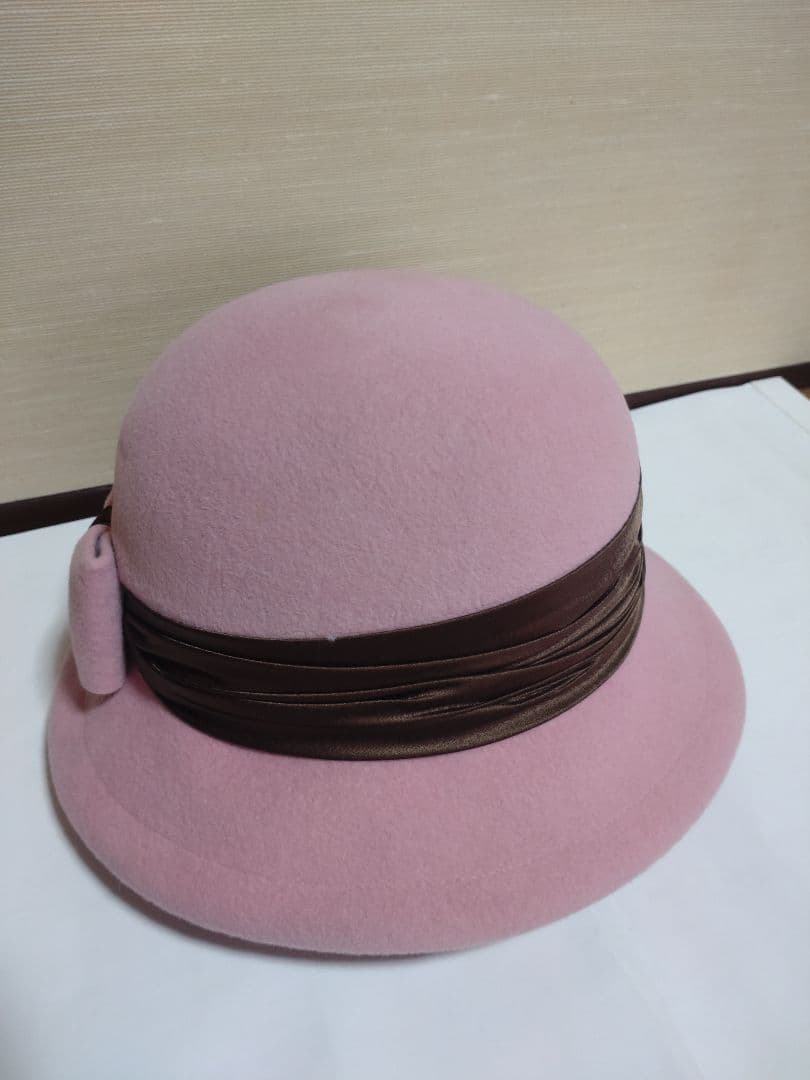 【新品】Emelald Blue　ピンク　兎毛帽子 リボン付