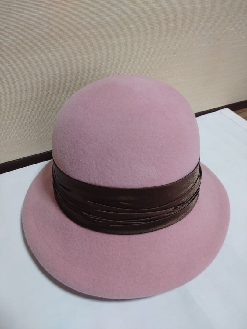 【新品】Emelald Blue　ピンク　兎毛帽子 リボン付