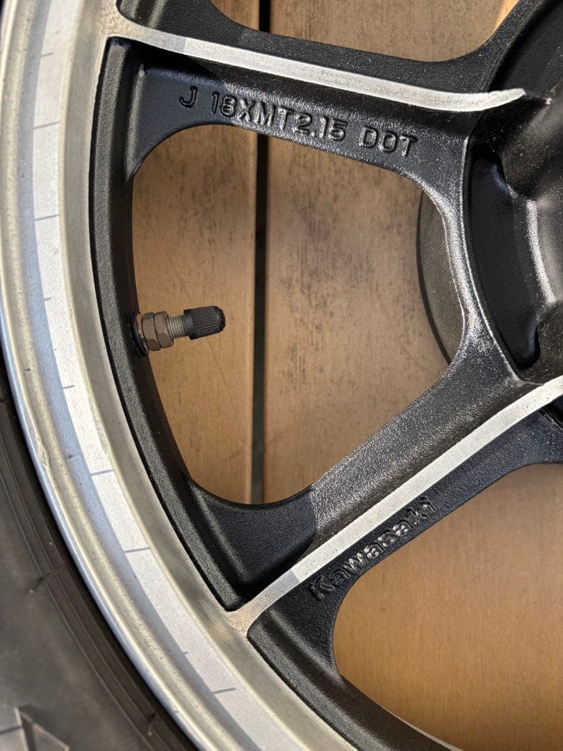 Z400FX E4 ホイール　ハブ付き