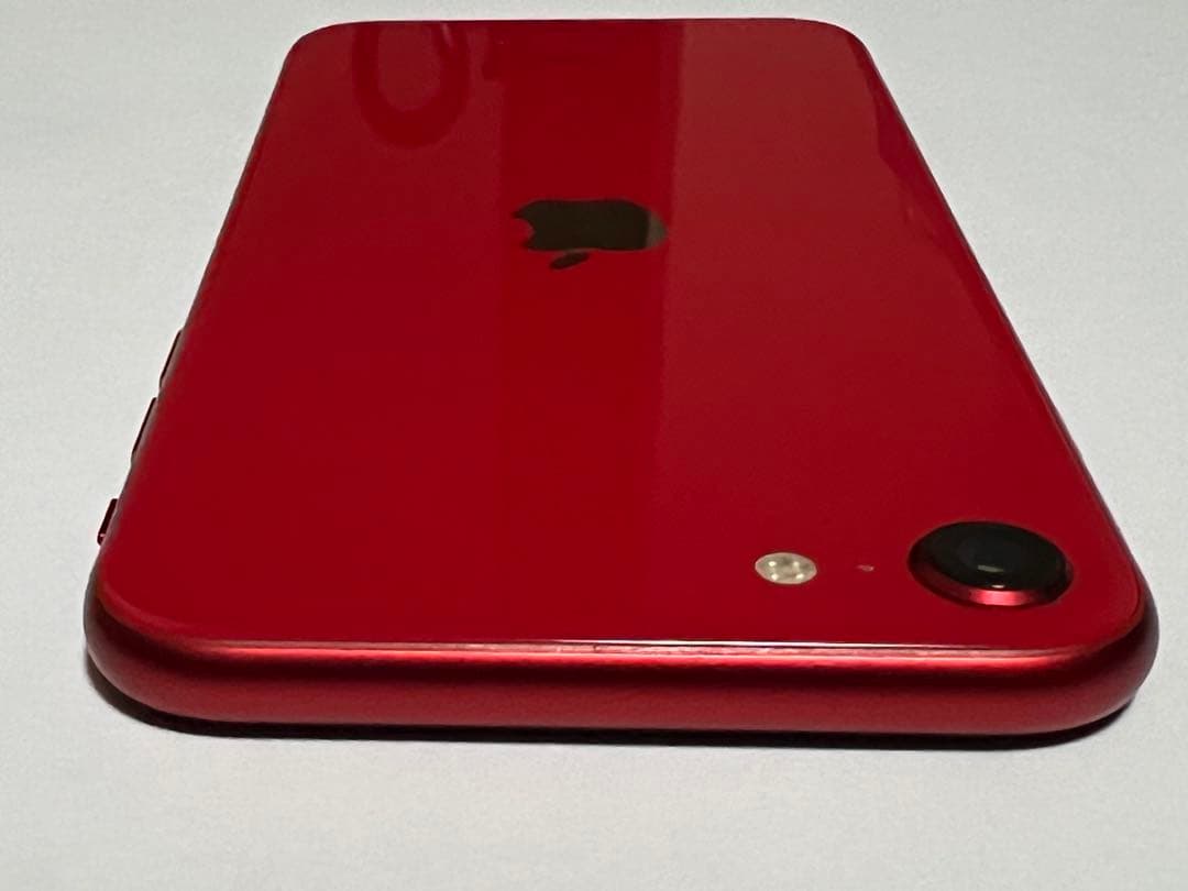 Apple iPhone SE(第2世代)本体